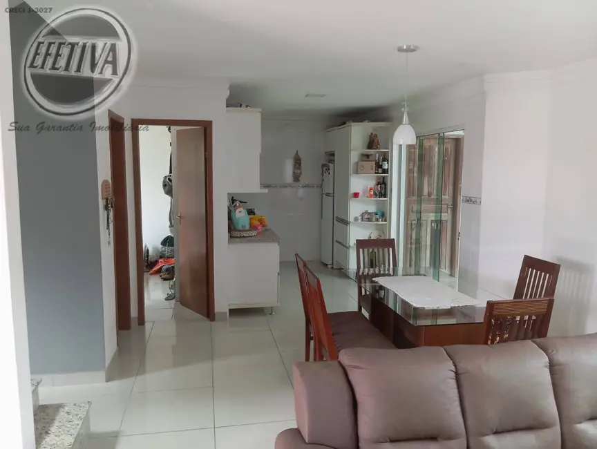 Foto 5 de Casa com 4 quartos à venda, 140m2 em Guaratuba - PR