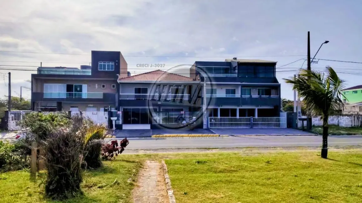 Foto 2 de Casa com 3 quartos à venda, 324m2 em Matinhos - PR