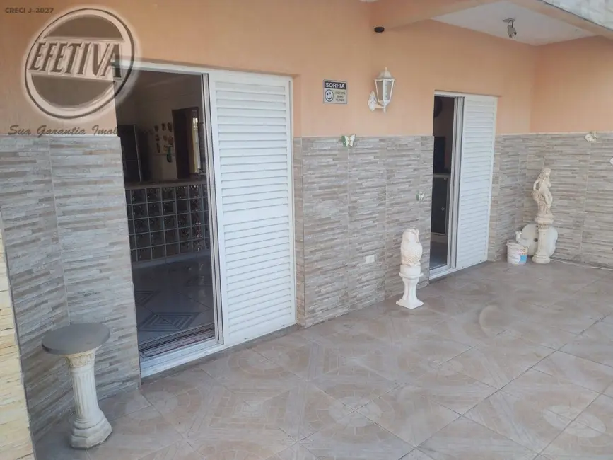 Foto 8 de Casa com 3 quartos à venda, 334m2 em Guaratuba - PR