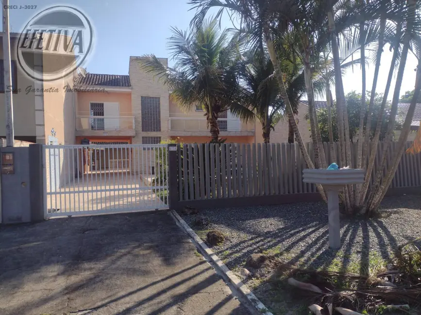 Foto 3 de Casa com 3 quartos à venda, 334m2 em Guaratuba - PR