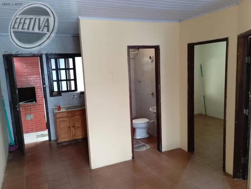 Foto 3 de Casa com 2 quartos à venda, 53m2 em Matinhos - PR