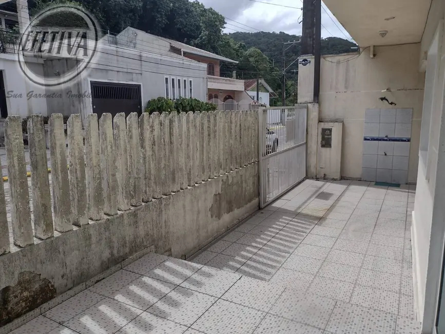 Foto 4 de Casa com 4 quartos à venda, 160m2 em Centro, Guaratuba - PR