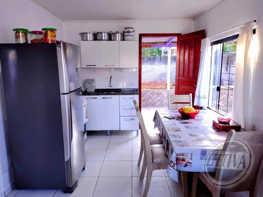 Foto 2 de Casa com 2 quartos à venda, 48m2 em Guaratuba - PR