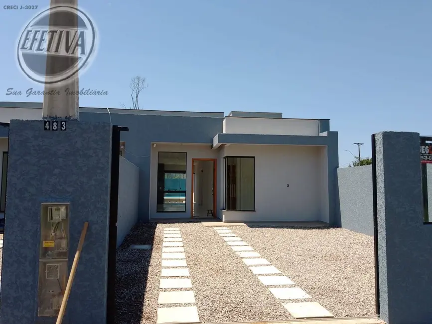 Casa com 3 quartos à venda, 195m2 em Guaratuba - PR - imagem 4 Foto 4 de Casa com 3 quartos à venda, 195m2 em Guaratuba - PR