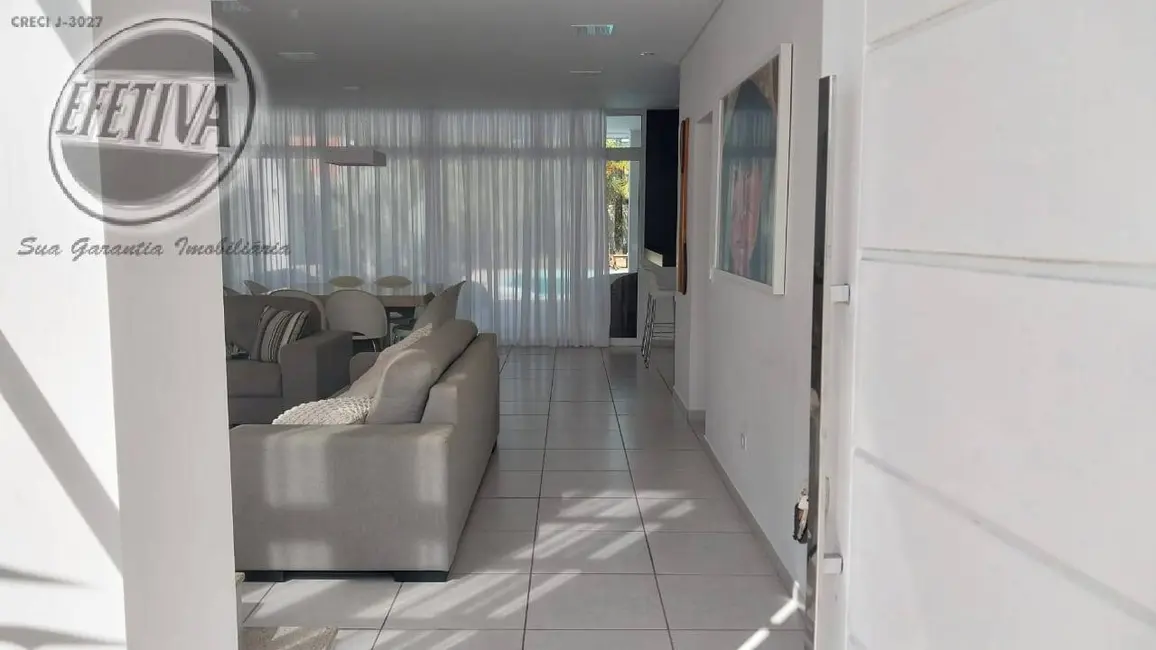 Foto 9 de Casa com 3 quartos à venda, 230m2 em Guaratuba - PR