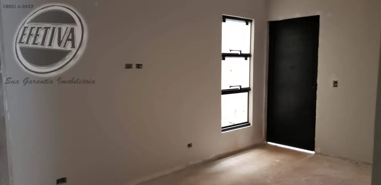 Foto 3 de Casa com 3 quartos à venda, 110m2 em Guaratuba - PR