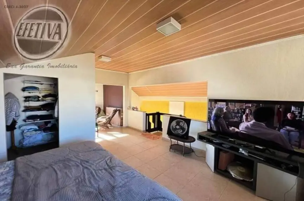 Foto 9 de Casa com 4 quartos à venda, 300m2 em Centro, Guaratuba - PR