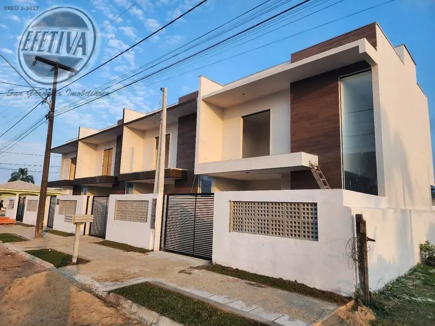 Foto 3 de Casa com 3 quartos à venda, 97m2 em Nereidas, Guaratuba - PR