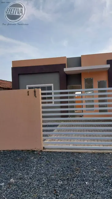 Foto 3 de Casa com 2 quartos à venda, 57m2 em Guaratuba - PR