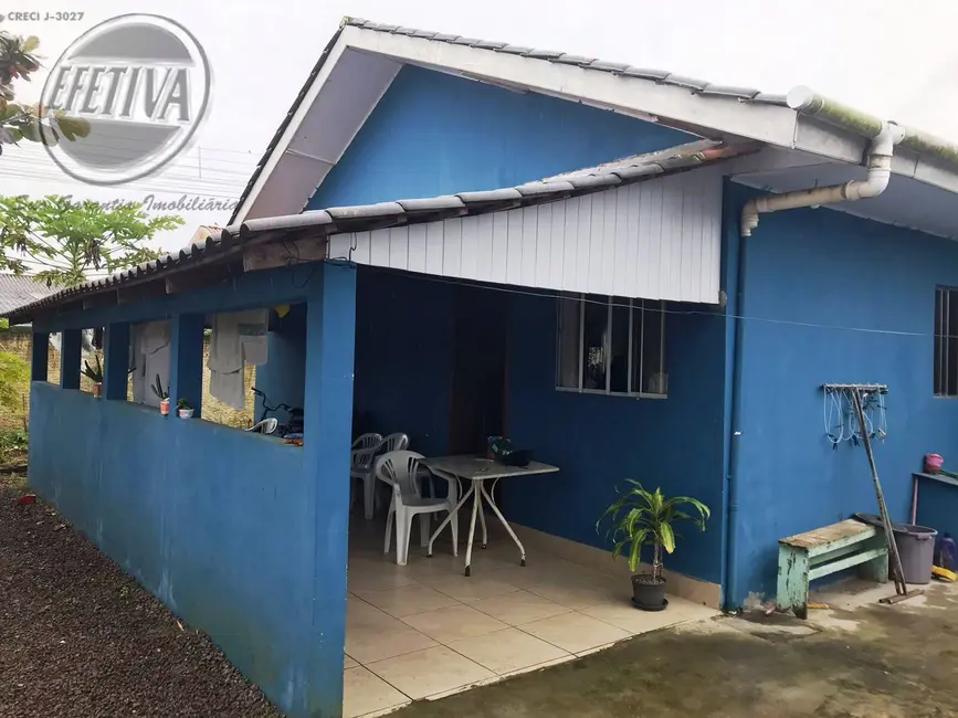 Foto 4 de Casa com 2 quartos à venda, 88m2 em Guaratuba - PR