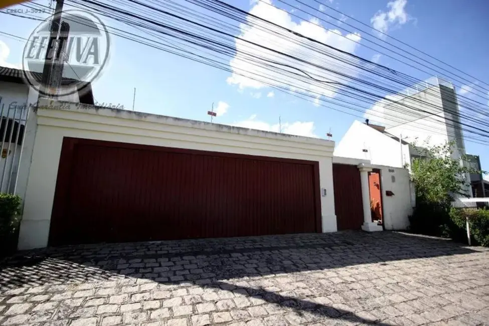 Casa com 4 quartos à venda, 517m2 em Rebouças, Curitiba - PR - imagem 1 Foto 1 de Casa com 4 quartos à venda, 517m2 em Rebouças, Curitiba - PR