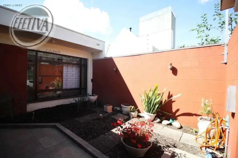 Casa com 4 quartos à venda, 517m2 em Rebouças, Curitiba - PR - imagem 3 Foto 3 de Casa com 4 quartos à venda, 517m2 em Rebouças, Curitiba - PR