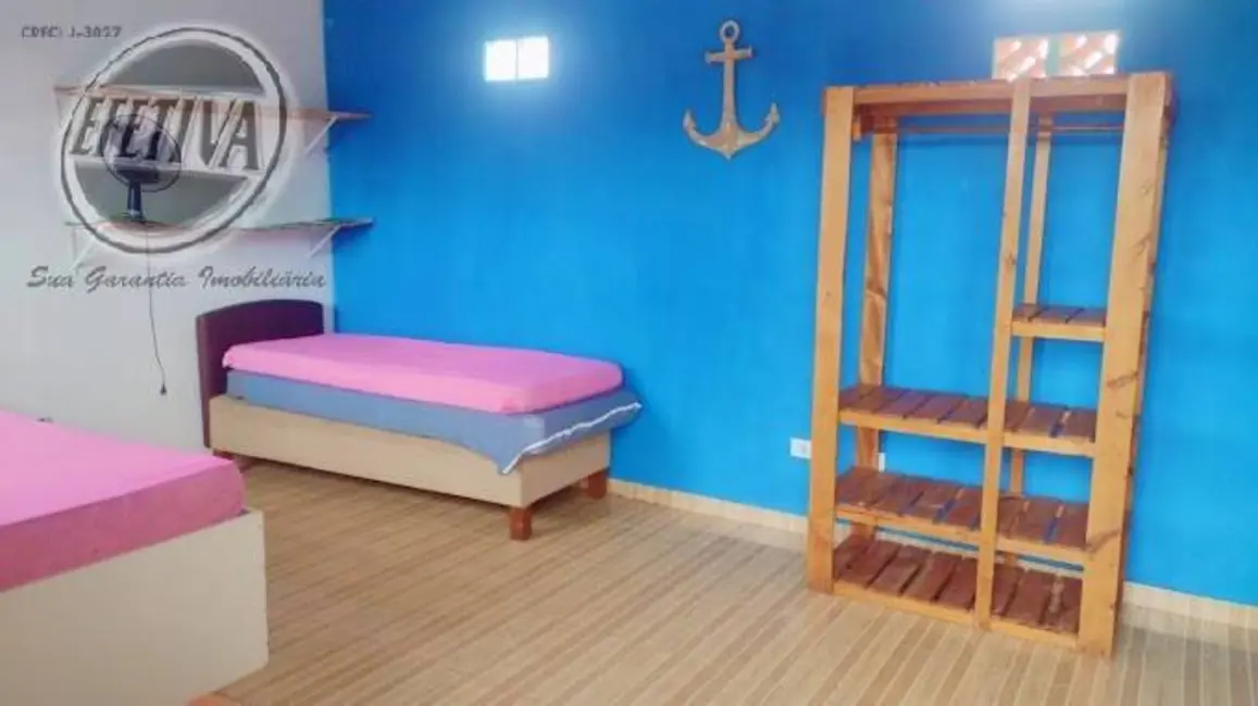 Casa com 4 quartos à venda, 80m2 em Guaratuba - PR - imagem 3 Foto 3 de Casa com 4 quartos à venda, 80m2 em Guaratuba - PR