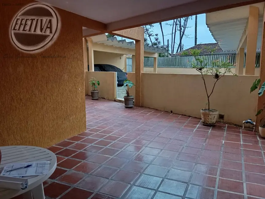 Foto 3 de Casa com 3 quartos à venda, 78m2 em Matinhos - PR