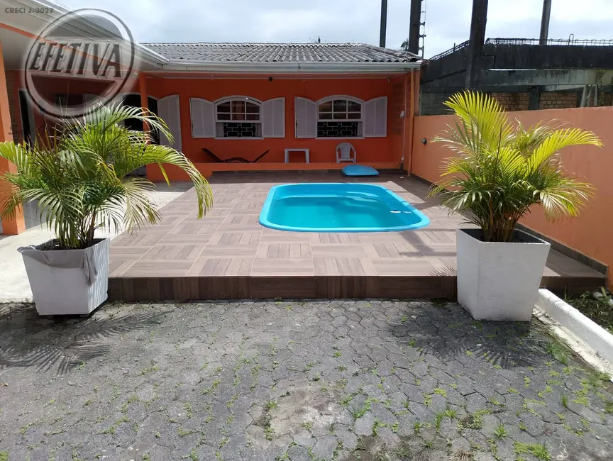 Foto 7 de Casa com 6 quartos à venda, 210m2 em Matinhos - PR