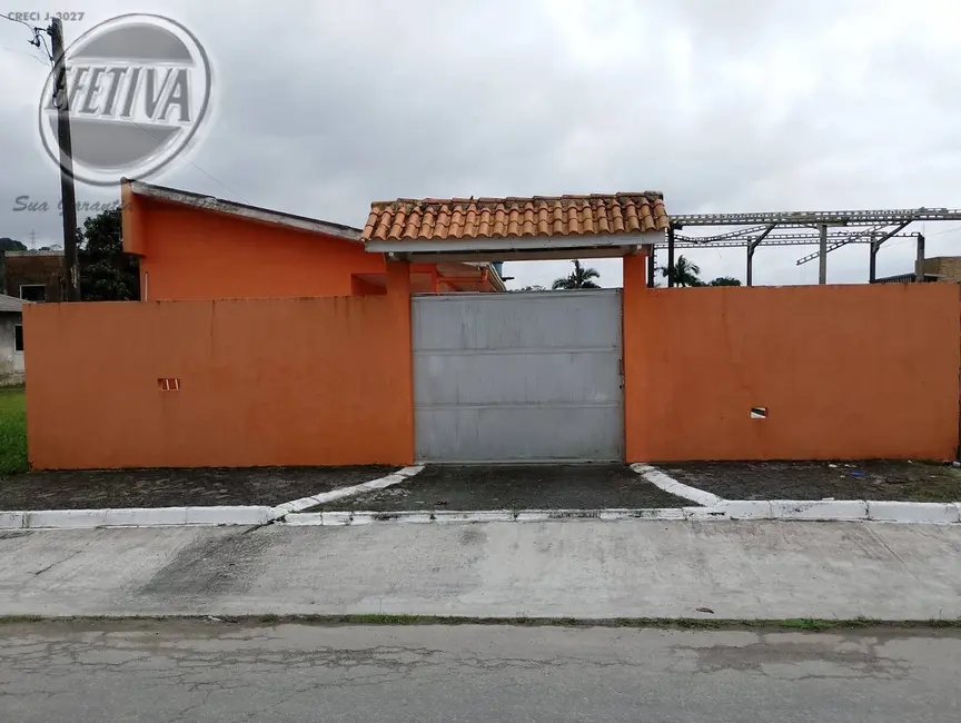 Foto 2 de Casa com 6 quartos à venda, 210m2 em Matinhos - PR