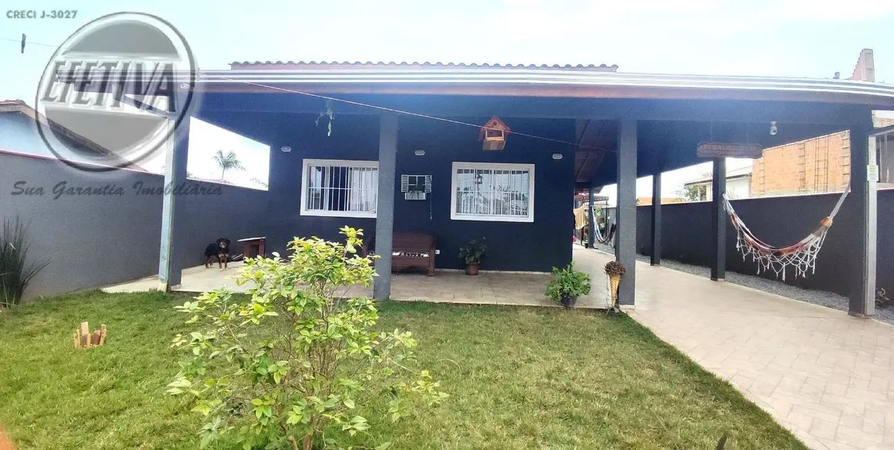 Foto 2 de Casa com 3 quartos à venda, 182m2 em Guaratuba - PR