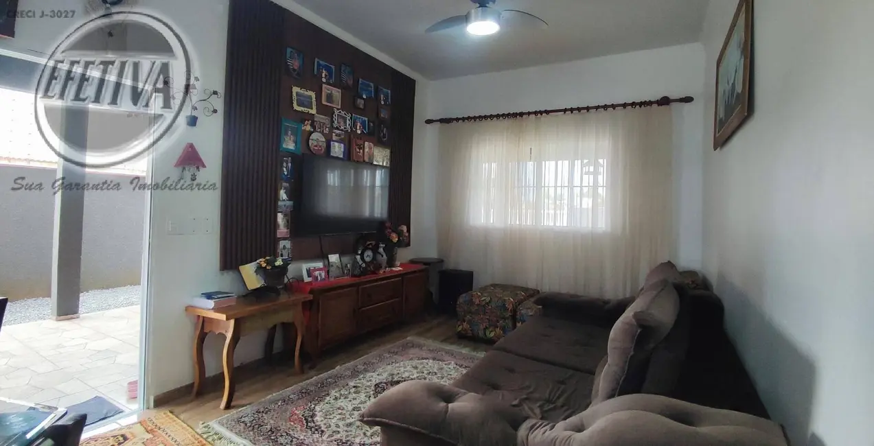 Foto 7 de Casa com 3 quartos à venda, 182m2 em Guaratuba - PR
