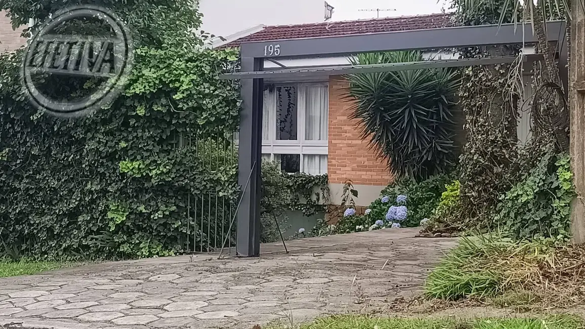 Casa com 3 quartos à venda, 310m2 em Jardim Social, Curitiba - PR - imagem 7 Foto 7 de Casa com 3 quartos à venda, 310m2 em Jardim Social, Curitiba - PR