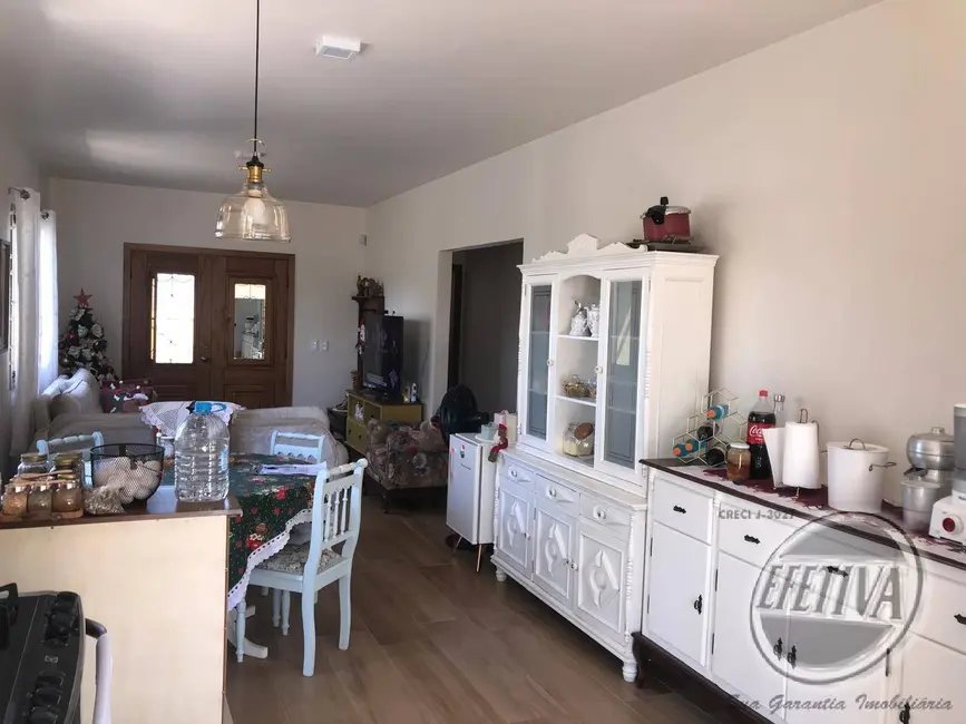 Foto 7 de Casa com 4 quartos à venda, 197m2 em Guaratuba - PR