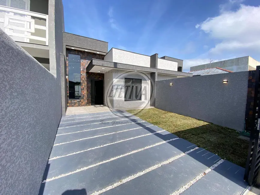 Foto 1 de Casa com 3 quartos à venda, 75m2 em Matinhos - PR