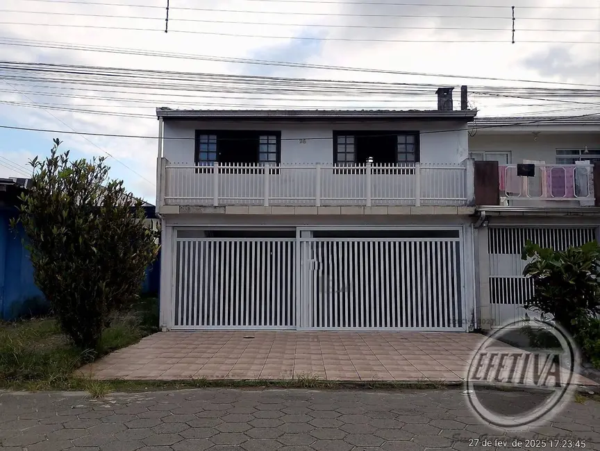 Foto 1 de Casa com 4 quartos à venda, 160m2 em Matinhos - PR