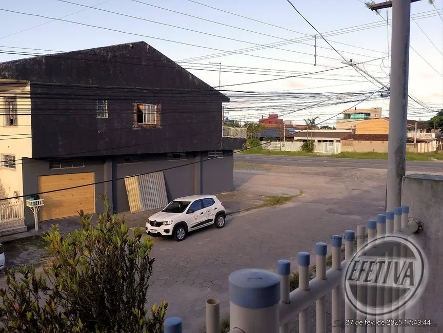 Foto 6 de Casa com 4 quartos à venda, 160m2 em Matinhos - PR