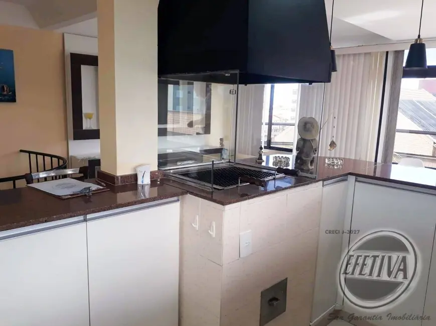 Apartamento com 5 quartos à venda, 235m2 em Guaratuba - PR - imagem 8 Foto 8 de Apartamento com 5 quartos à venda, 235m2 em Guaratuba - PR