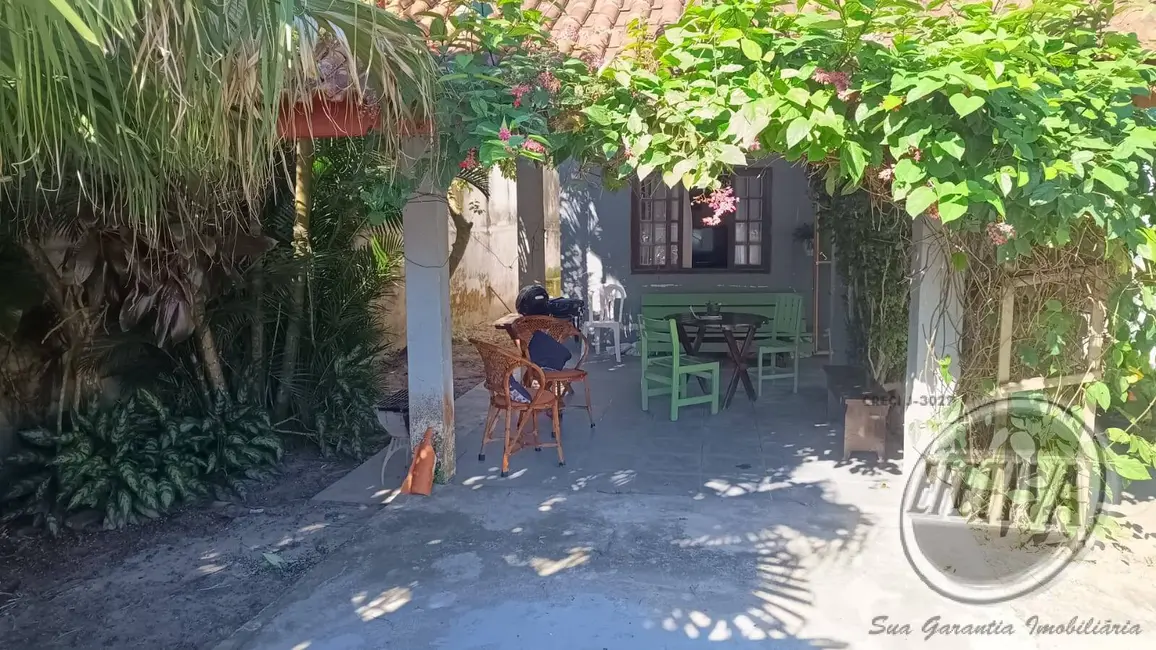 Foto 8 de Casa com 5 quartos à venda, 252m2 em Matinhos - PR