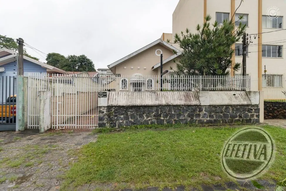 Foto 1 de Casa com 4 quartos à venda, 108m2 em Água Verde, Curitiba - PR