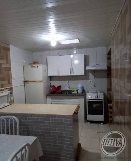 Foto 5 de Casa com 2 quartos à venda, 52m2 em Matinhos - PR