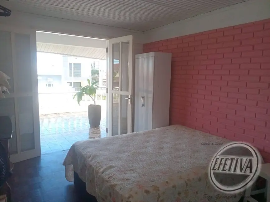 Foto 7 de Casa com 4 quartos à venda, 280m2 em Guaratuba - PR