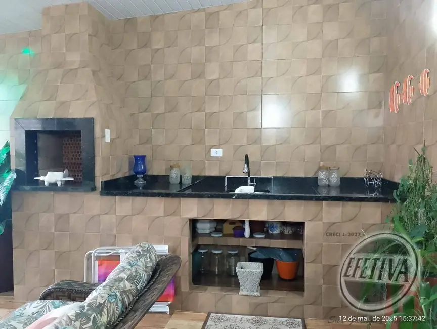 Foto 9 de Casa com 3 quartos à venda, 220m2 em Matinhos - PR