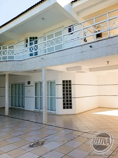 Foto 5 de Casa com 4 quartos à venda, 300m2 em Matinhos - PR