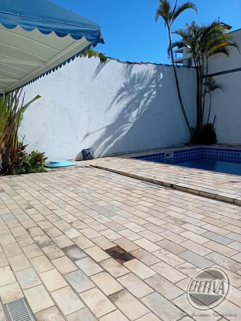 Foto 9 de Casa com 4 quartos à venda, 300m2 em Matinhos - PR