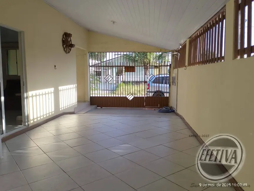 Foto 3 de Casa com 3 quartos à venda, 200m2 em Matinhos - PR