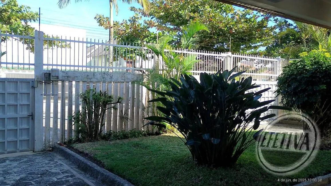 Foto 3 de Apartamento com 2 quartos à venda, 55m2 em Pontal Do Parana - PR