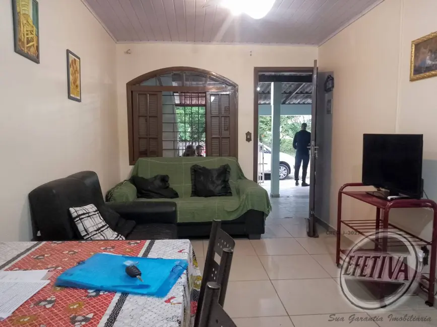 Foto 6 de Casa com 2 quartos à venda, 42m2 em Matinhos - PR