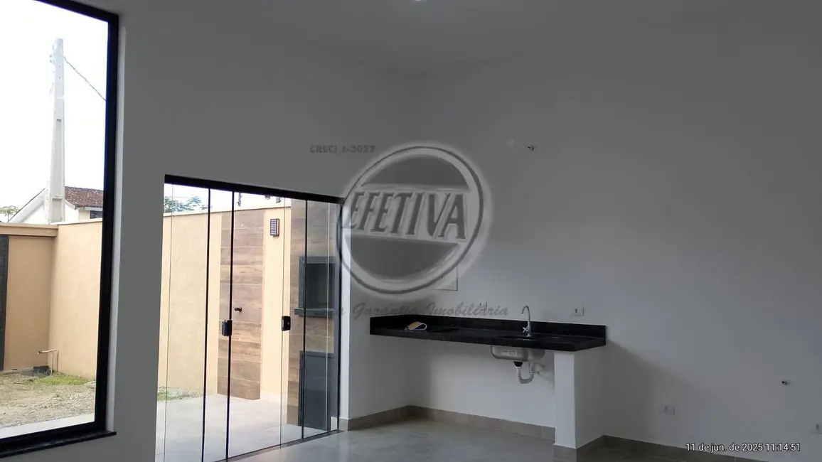 Foto 6 de Casa com 3 quartos à venda, 68m2 em Matinhos - PR