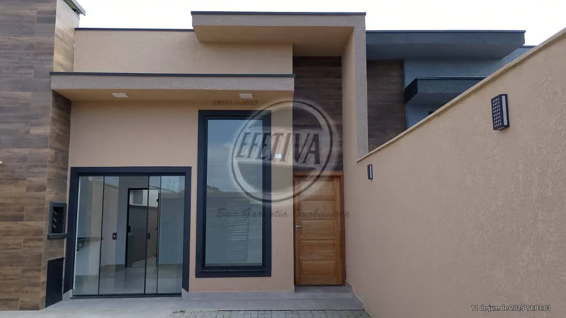 Foto 3 de Casa com 3 quartos à venda, 68m2 em Matinhos - PR