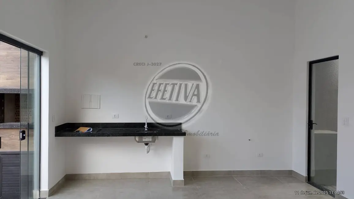 Foto 8 de Casa com 3 quartos à venda, 68m2 em Matinhos - PR