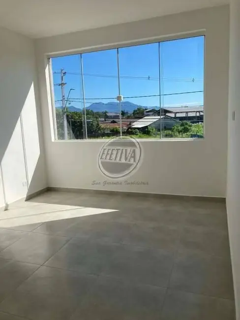 Foto 6 de Casa com 2 quartos à venda, 72m2 em Guaratuba - PR