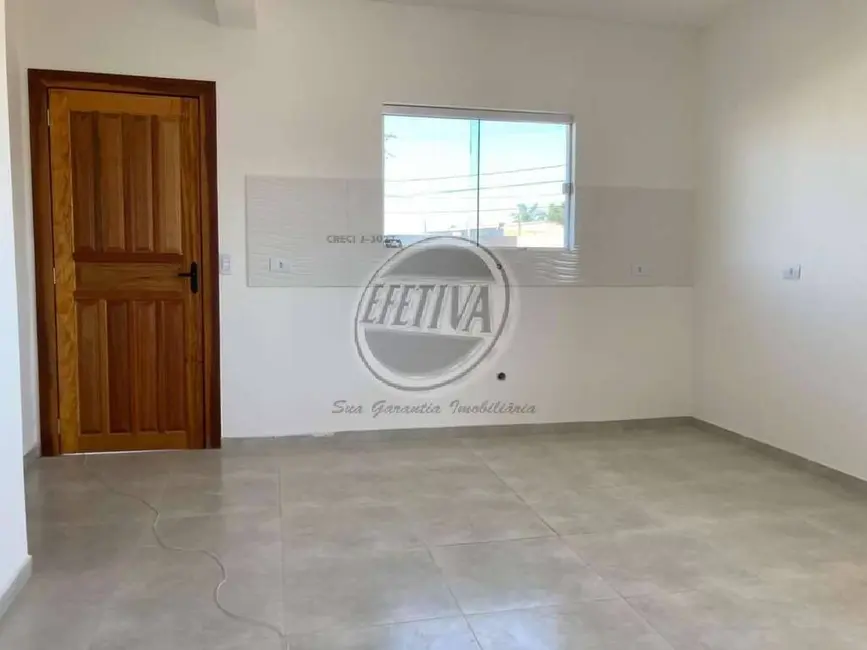 Foto 3 de Casa com 2 quartos à venda, 72m2 em Guaratuba - PR