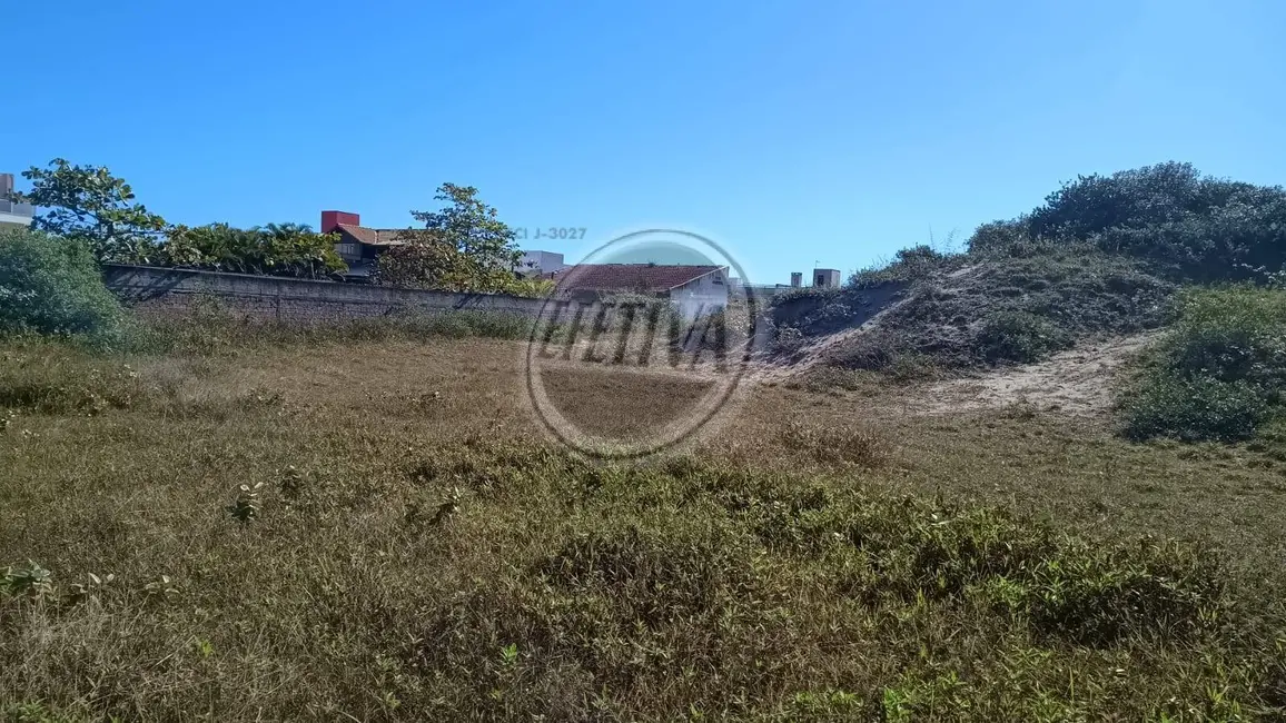 Foto 1 de Terreno / Lote à venda, 812m2 em Guaratuba - PR