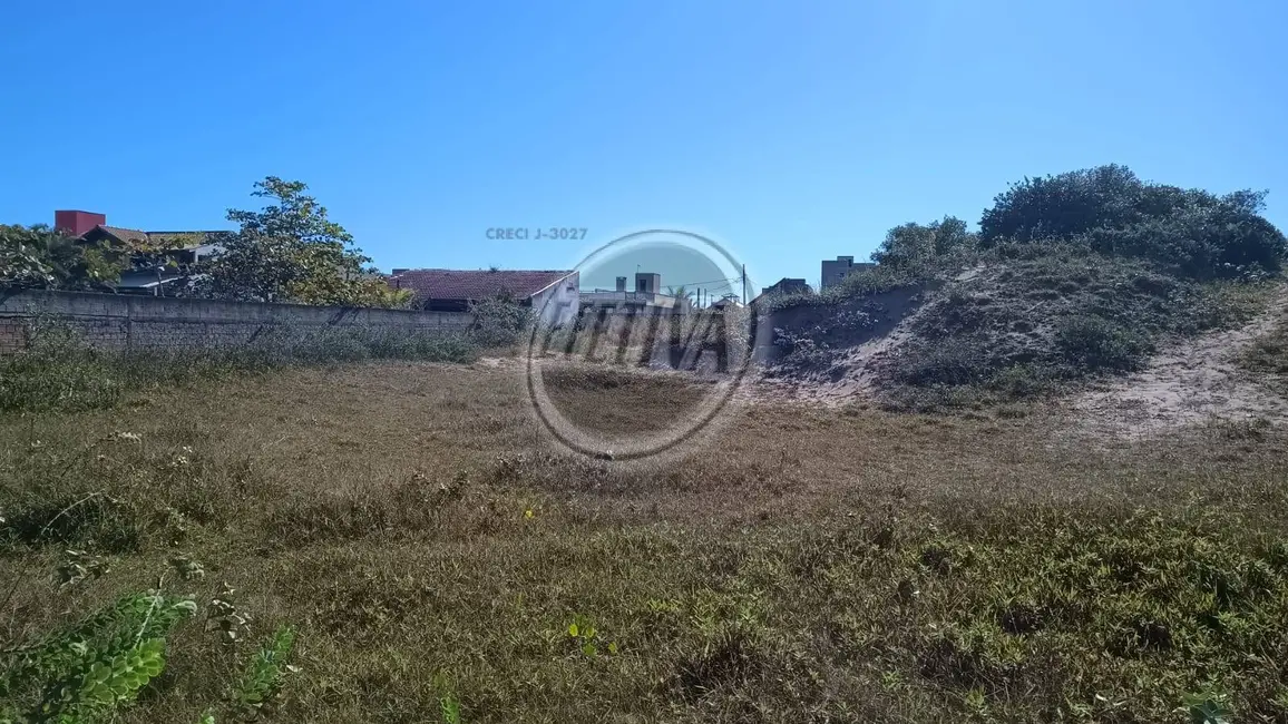 Foto 2 de Terreno / Lote à venda, 812m2 em Guaratuba - PR