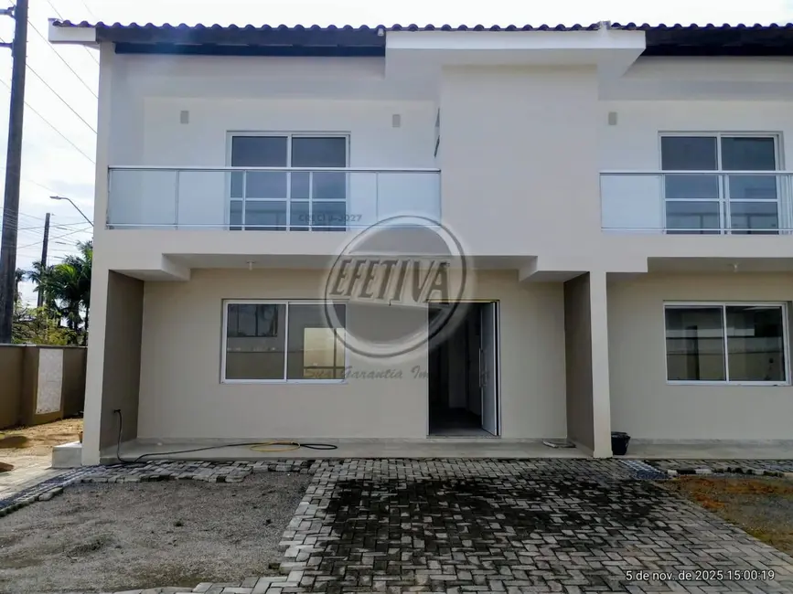 Foto 3 de Casa com 3 quartos à venda, 128m2 em Guaratuba - PR