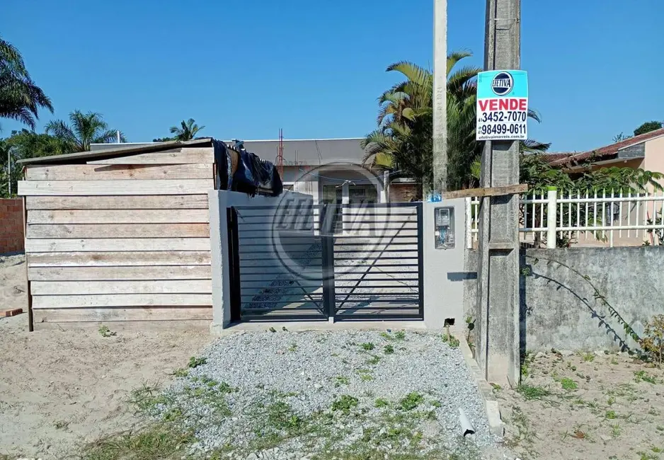 Foto 4 de Casa com 2 quartos à venda, 52m2 em Matinhos - PR