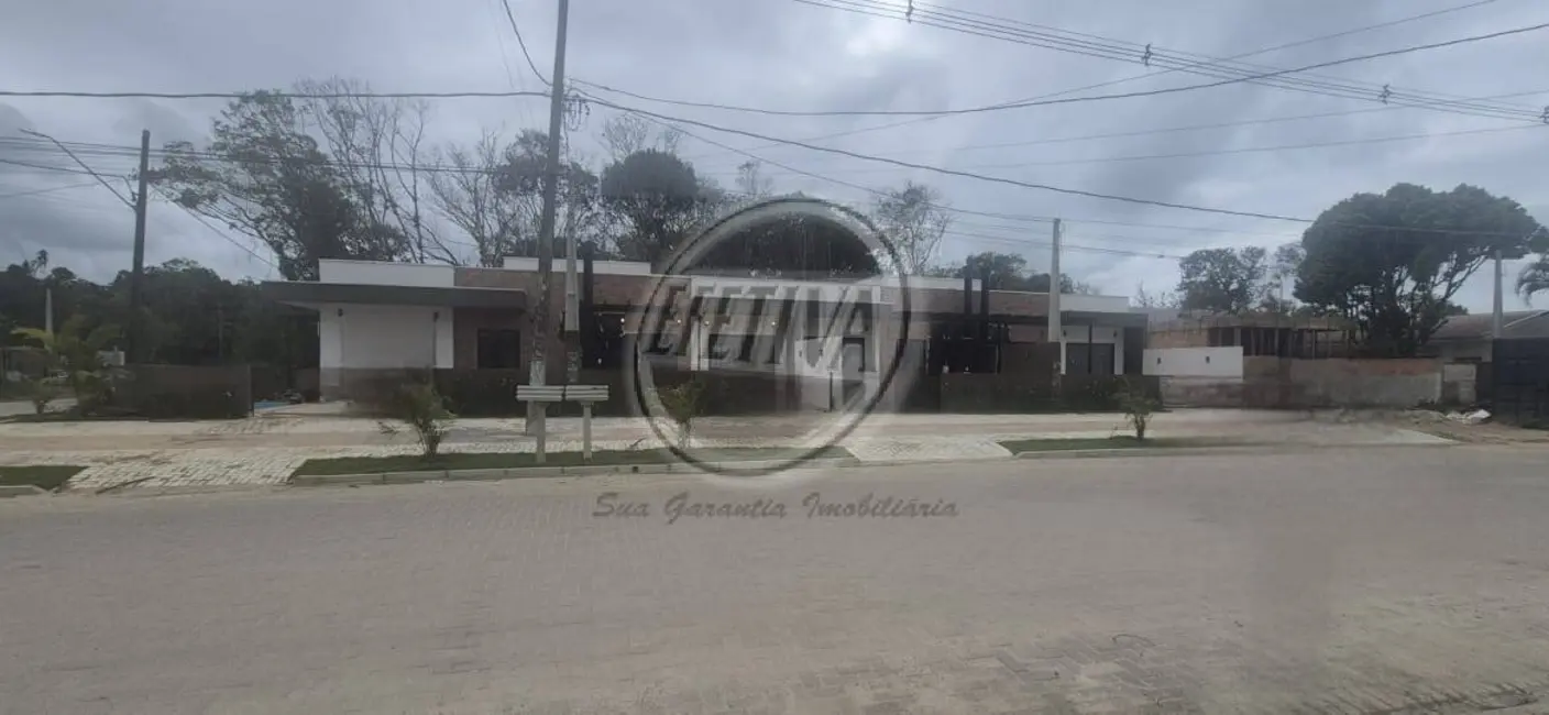 Foto 2 de Casa com 2 quartos à venda, 55m2 em Guaratuba - PR