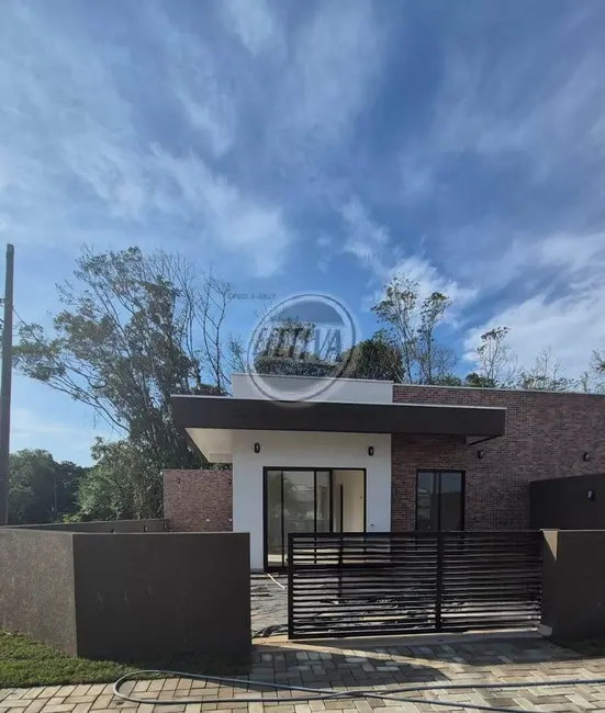 Foto 3 de Casa com 2 quartos à venda, 55m2 em Guaratuba - PR