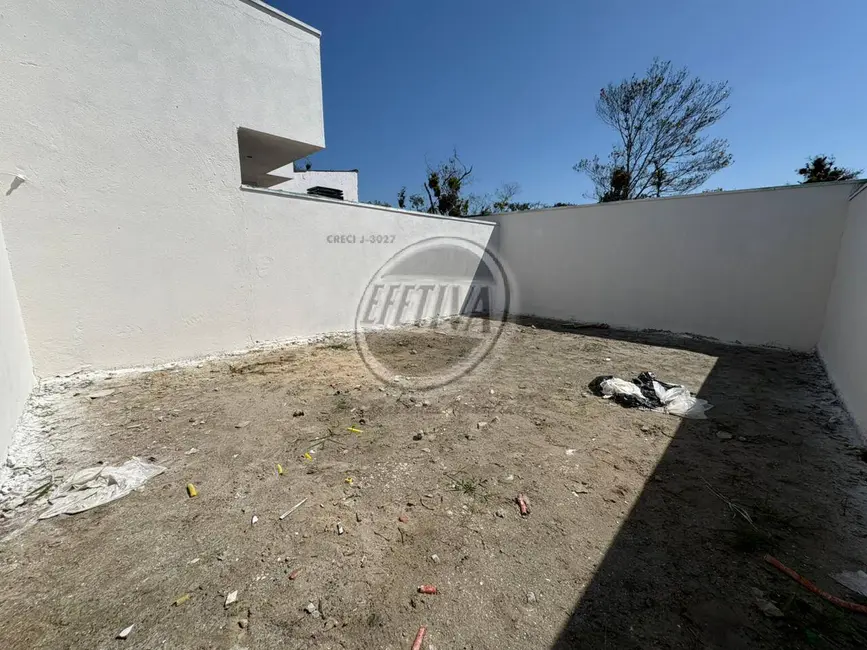 Foto 9 de Casa com 2 quartos à venda, 78m2 em Matinhos - PR
